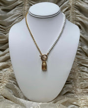 Load image into Gallery viewer, Pearl & Gold Toggle Chain Necklace with CC Lock