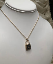 Load image into Gallery viewer, LV Lock - Super Mini