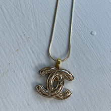 Load image into Gallery viewer, “Milania” Necklace