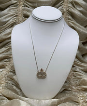 Load image into Gallery viewer, Crystal Star Necklace