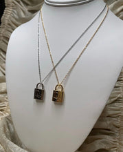 Load image into Gallery viewer, CD Lock