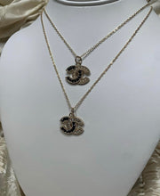 Load image into Gallery viewer, Contrast CC Necklace