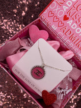 Load image into Gallery viewer, Valentine's Day "Lid" Boxes - Tier 1