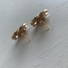 Load image into Gallery viewer, Iridescent Stud Earrings