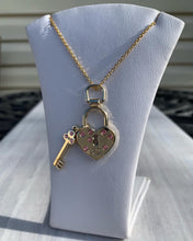 Load image into Gallery viewer, Key To My Heart Necklace