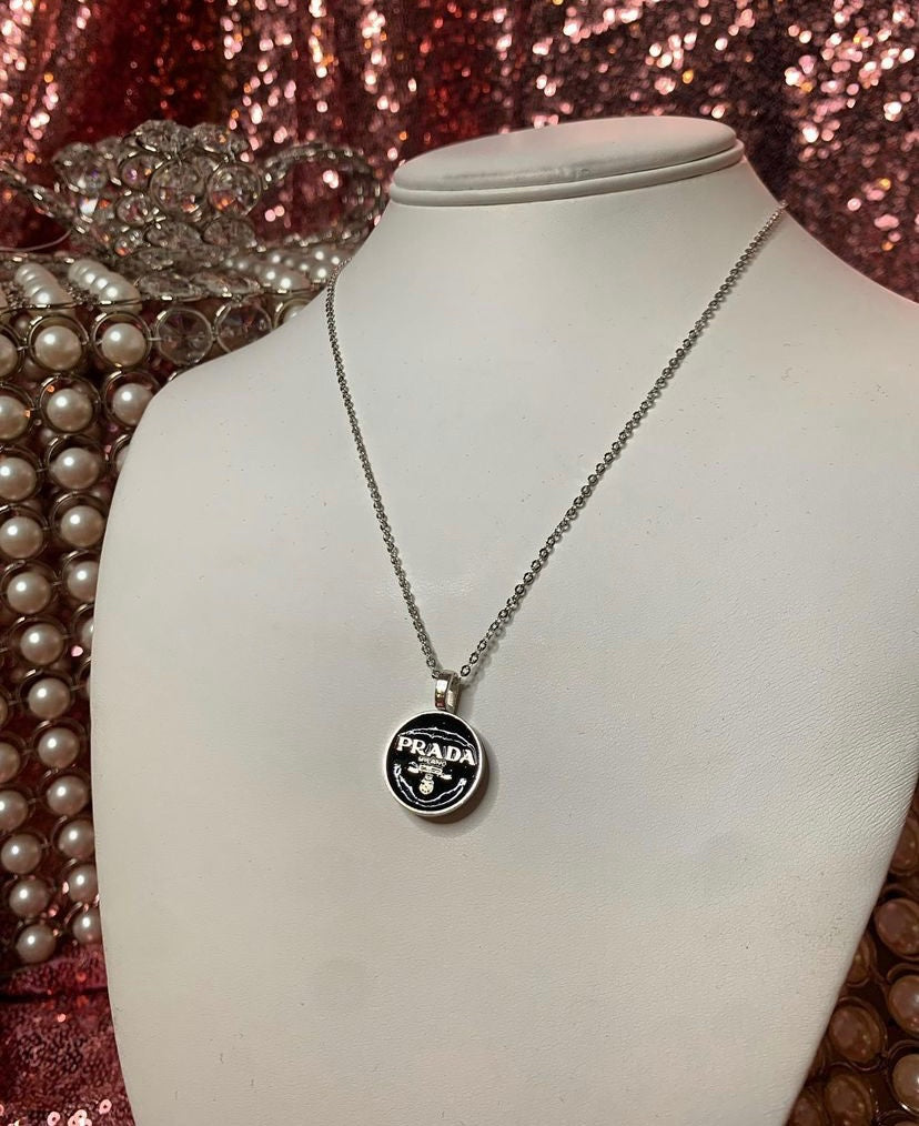 Black & Silver Round Necklace