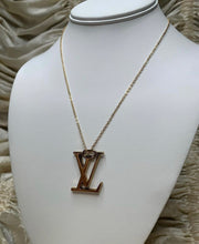 Load image into Gallery viewer, Large LV Necklace
